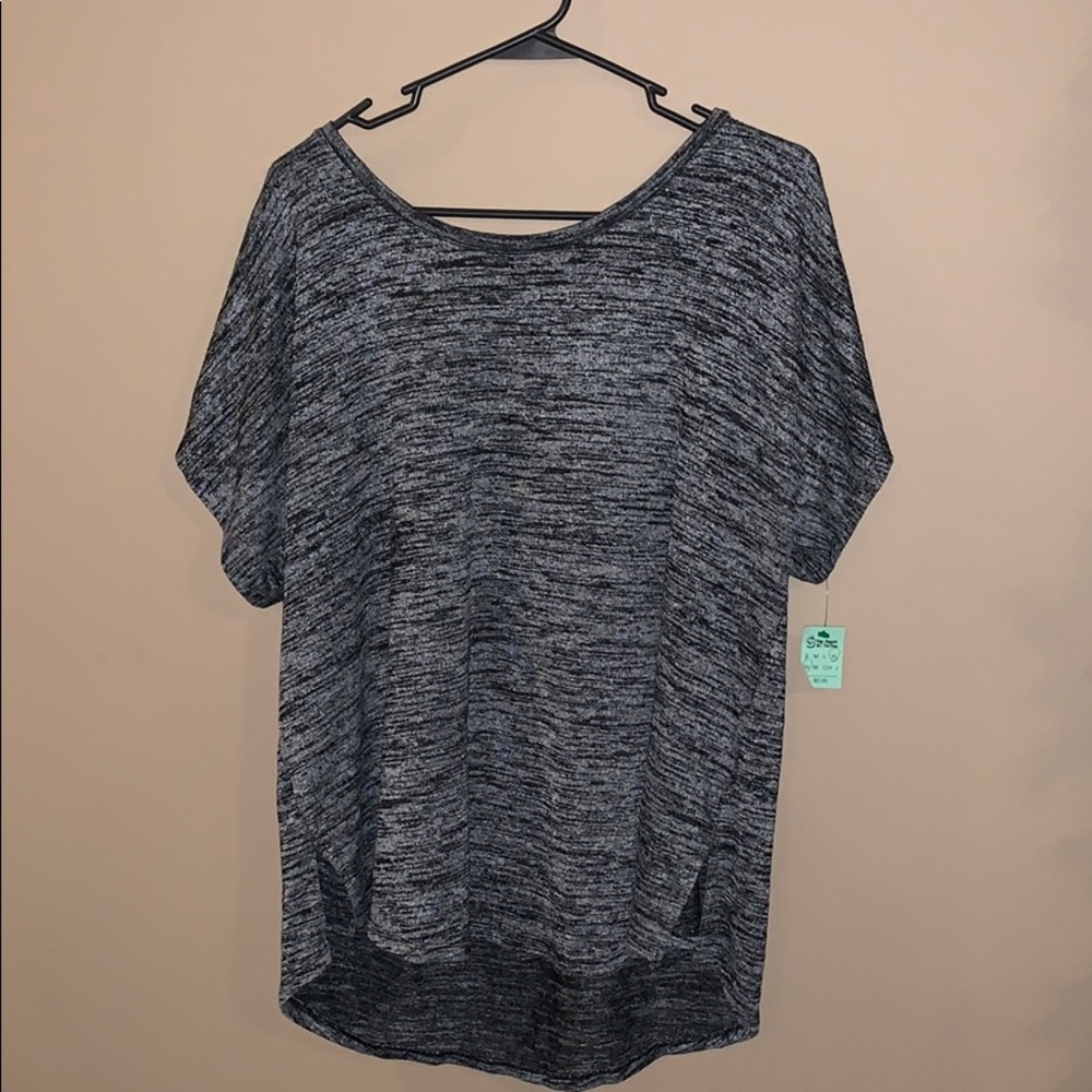 Cold shoulder top